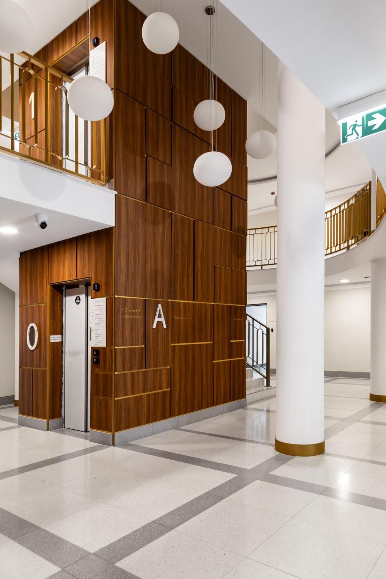 Househost Apartment Smolensk 33-309A คราคูฟ ภายนอก รูปภาพ